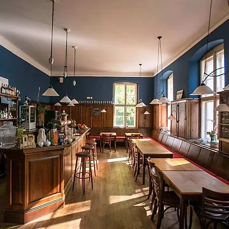Coconat-a Workation Retreat & Coworking Hotell Belzig